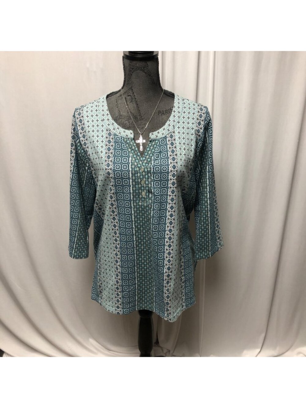 Ambria Top Womens Size 12 Blue White Geometric Print Cotton Blend Shirt Comfy
